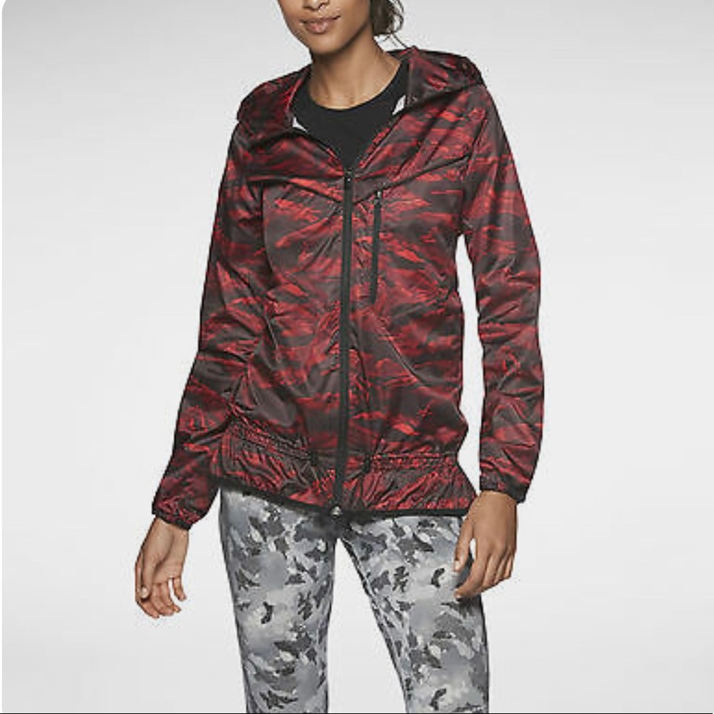 Nike Lightweight Red Camo Jacket - X-Small